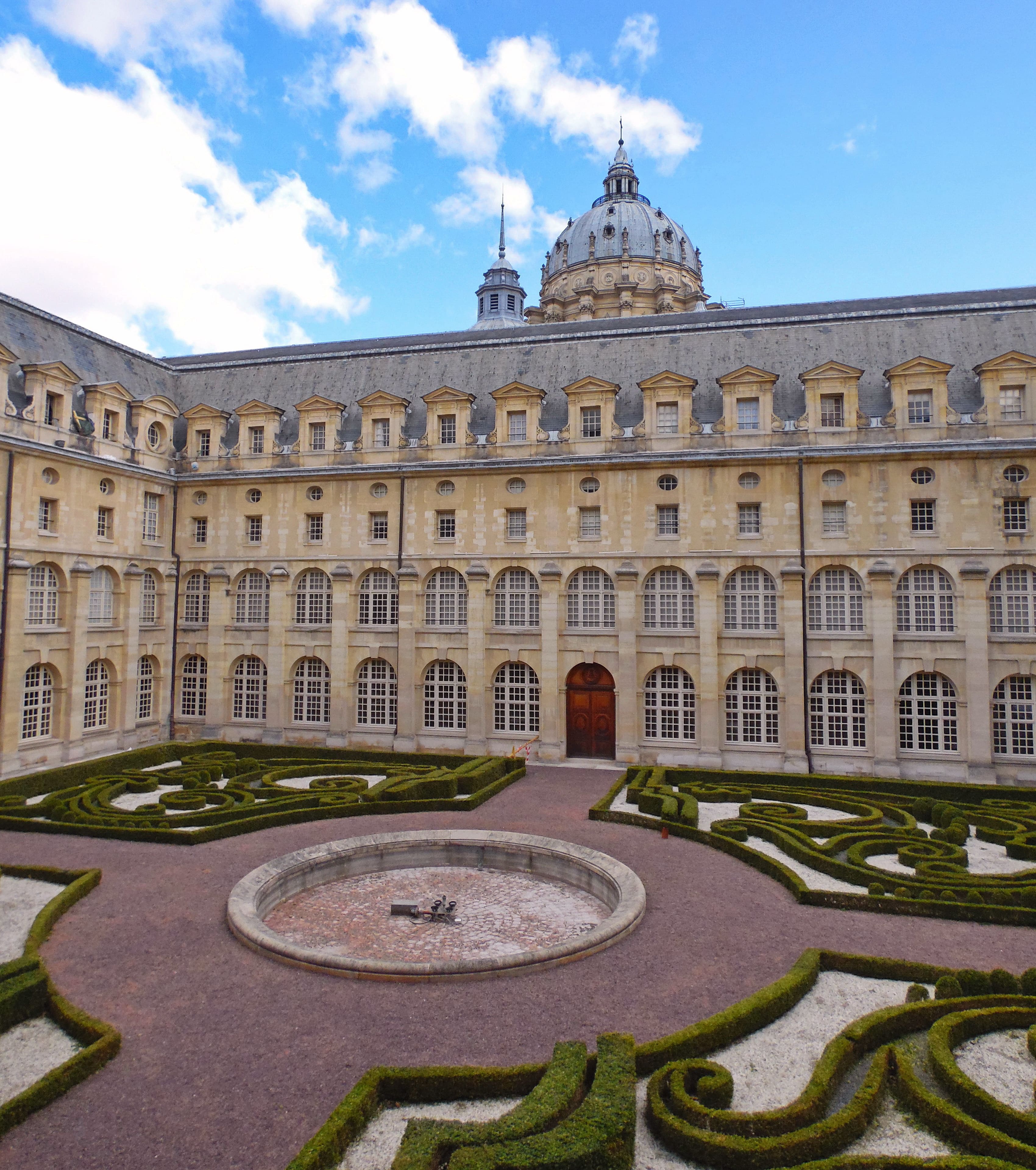 Visite de la bibliothèque du Val-de-Grâce