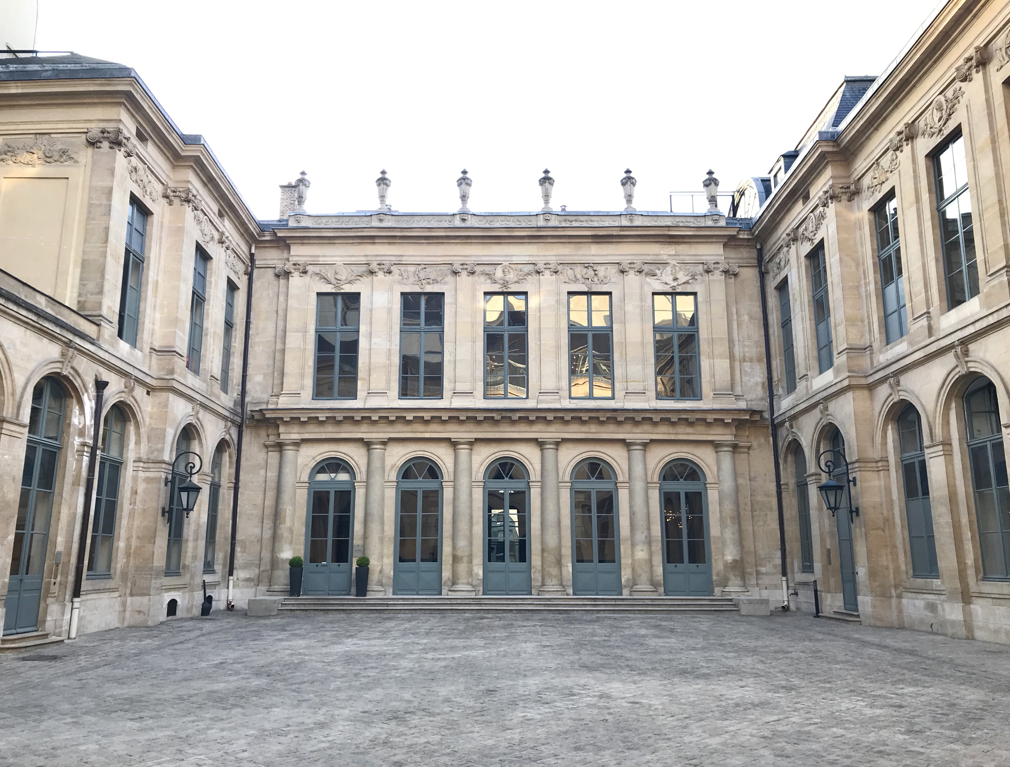 Visite : L’hôtel d'Évreux - Potel et Chabot