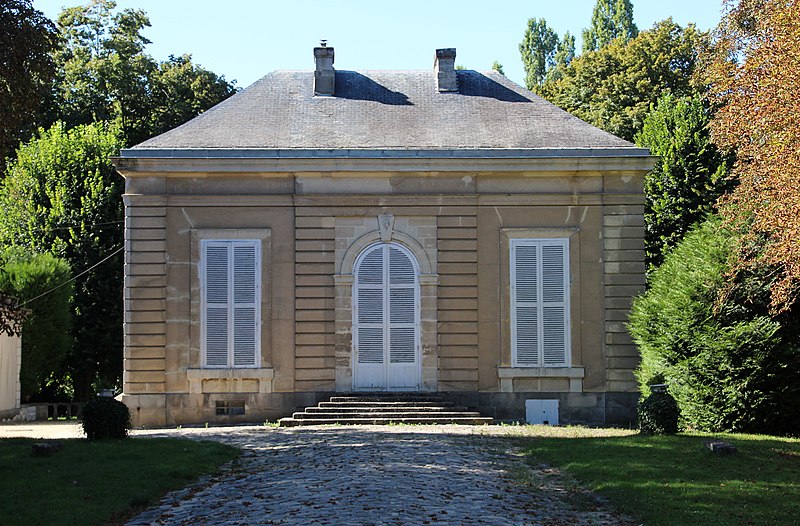 Le pavillon royal de Marcoussis