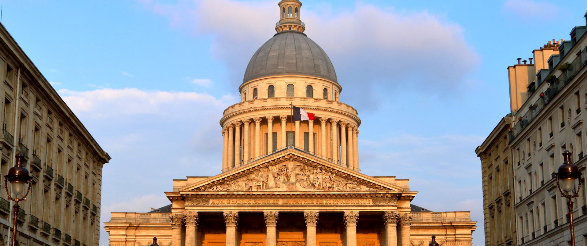 Le Panthéon de Soufflot et la rupture avec l'architecture "à la française"