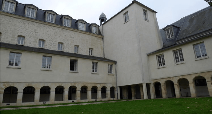 L'ancienne prison Saint-Lazare & le couvent des Récollets