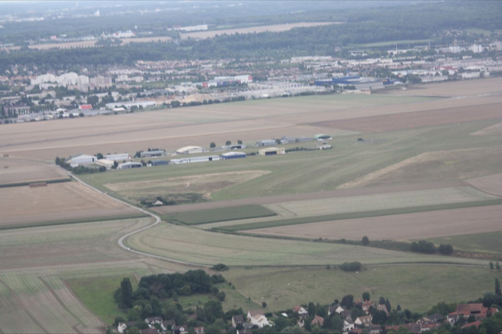 Promenade Grand Parc : Chavenay  Journée des artistes à l’aérodrome