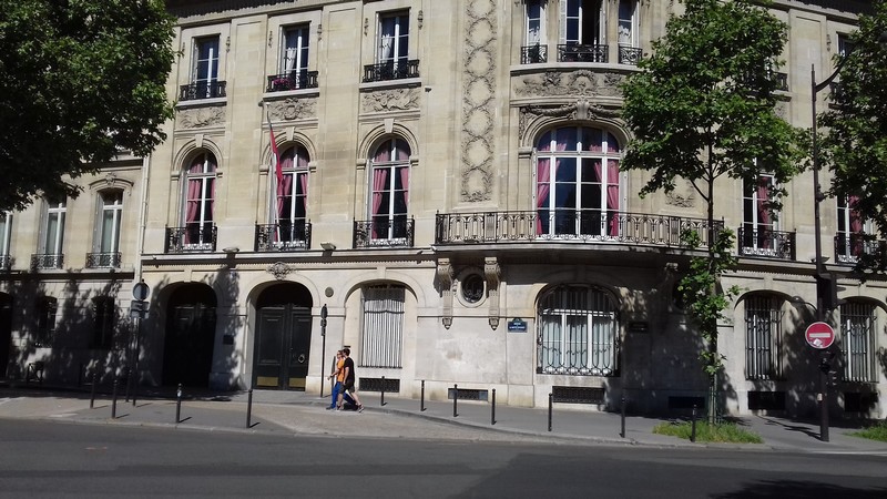 Hôtel de la Tour d'Auvergne : actuelle Ambassade du Chili